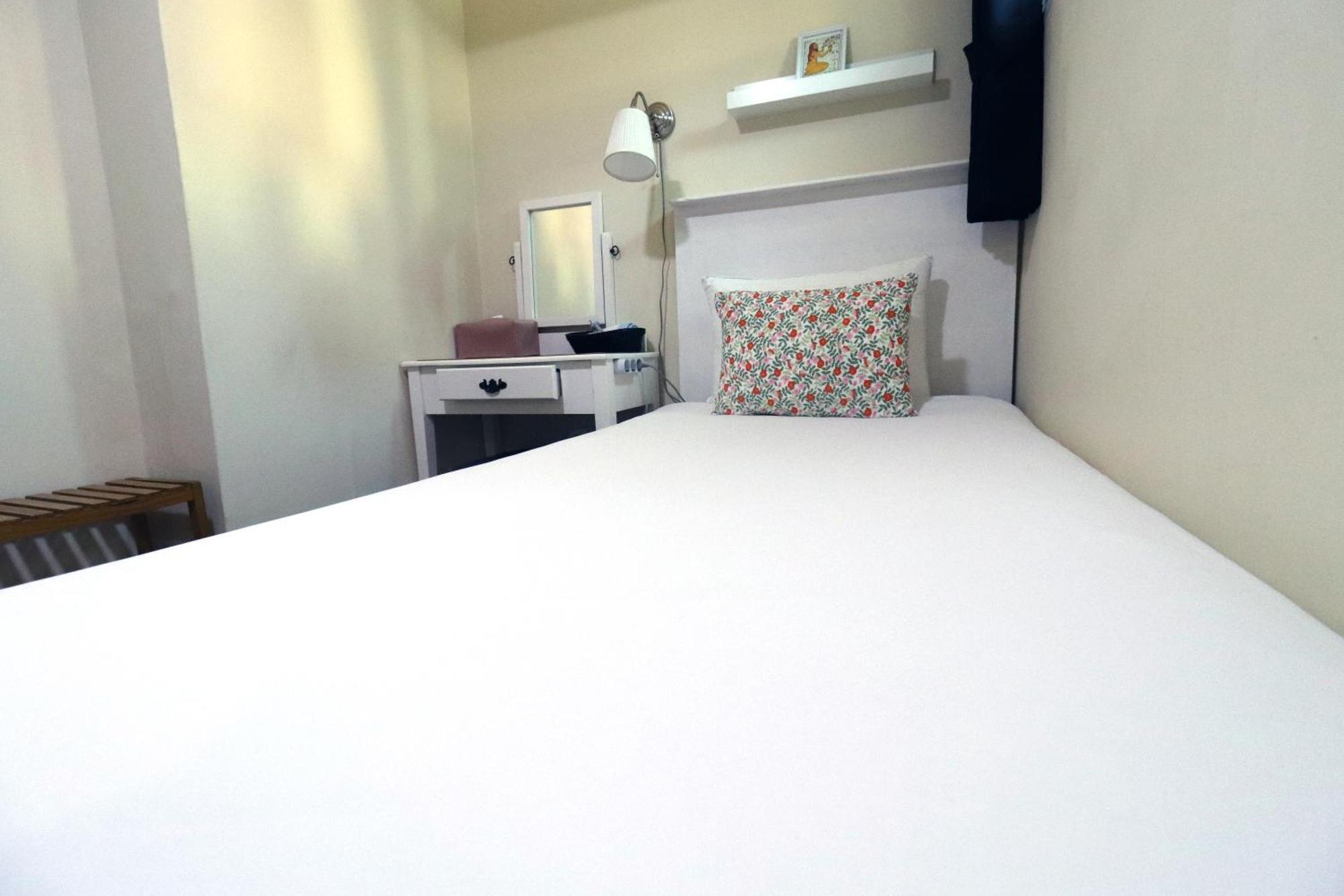 Just4U Guesthouse Seul Exterior foto